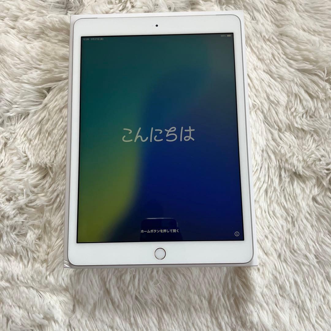【完動品】iPad 第8世代 32GB SIMフリー 【すぐ発送】【付属品】