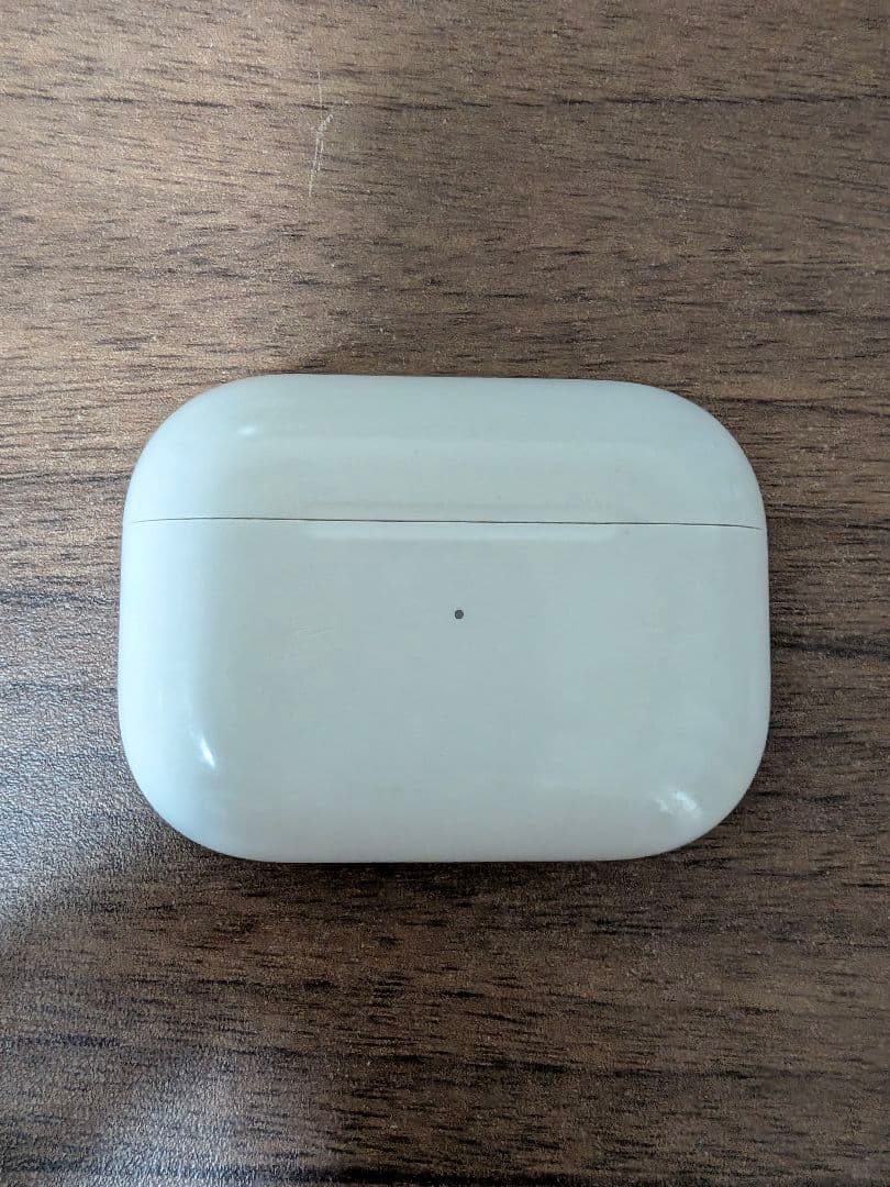 AirPods Pro （第二世代）充電ケース付き ホワイト