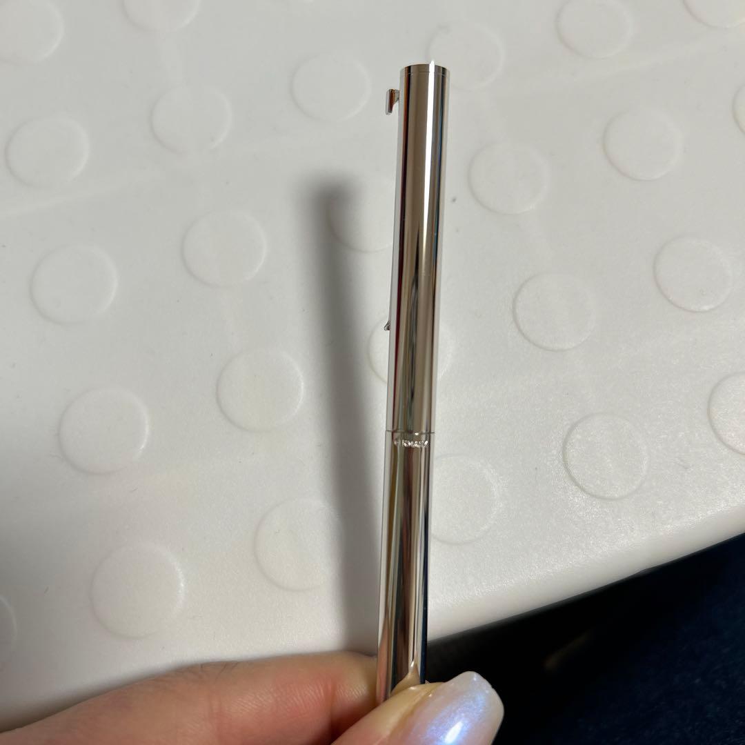 お値下げしました。Tiffany & Co. シルバーボールペン 専用ポーチ付き