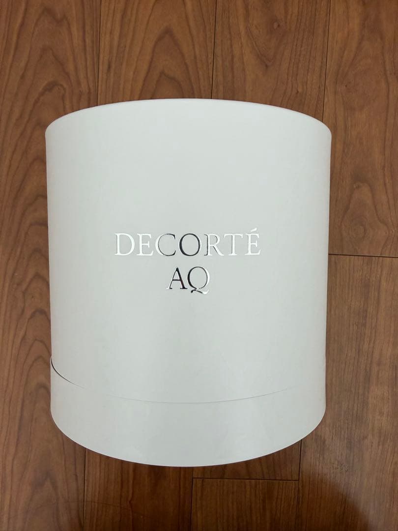 DECORTÉ AQ ラディアンスコフレ ブライト新品未開封 専用ショッパー付