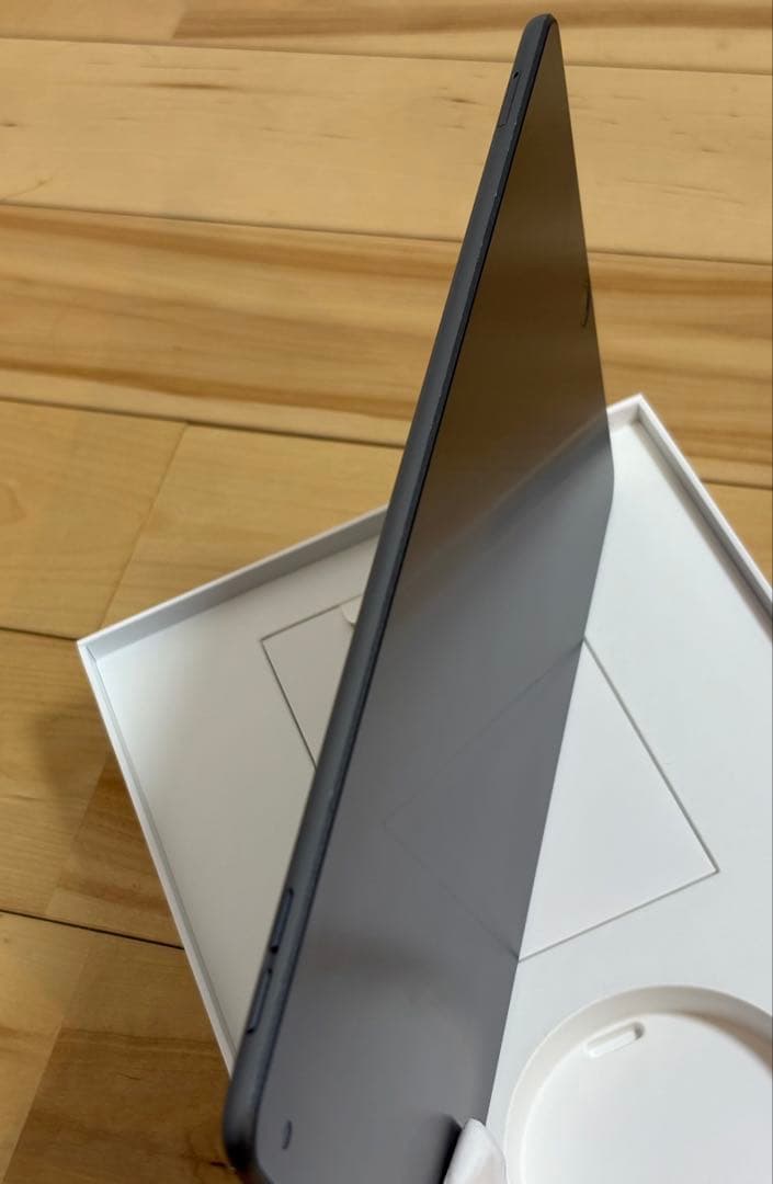 iPad Air 第3世代 WiFi＋Cellular 64GB 本体