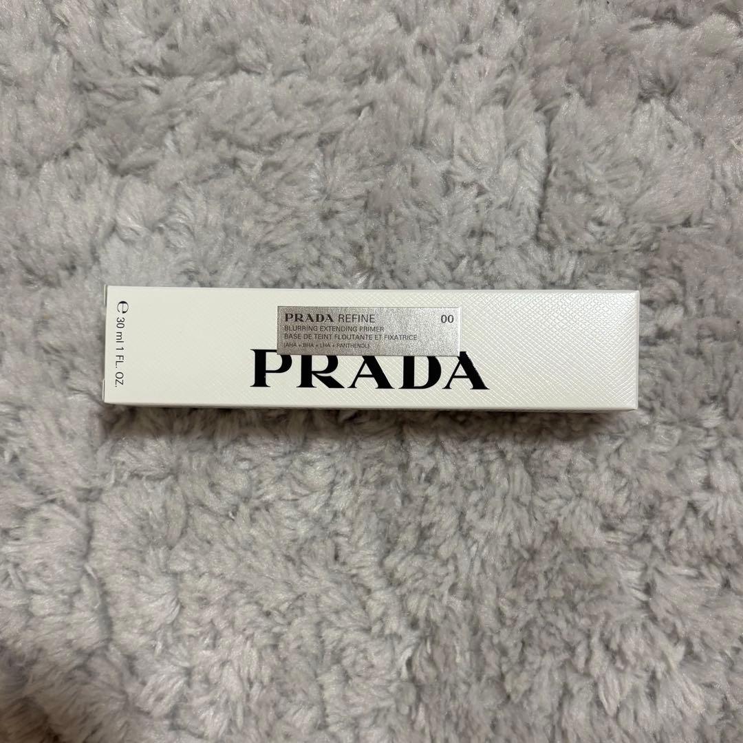 【新品未使用】PRADAリファイン ブラーリング エクステンディング プライマー