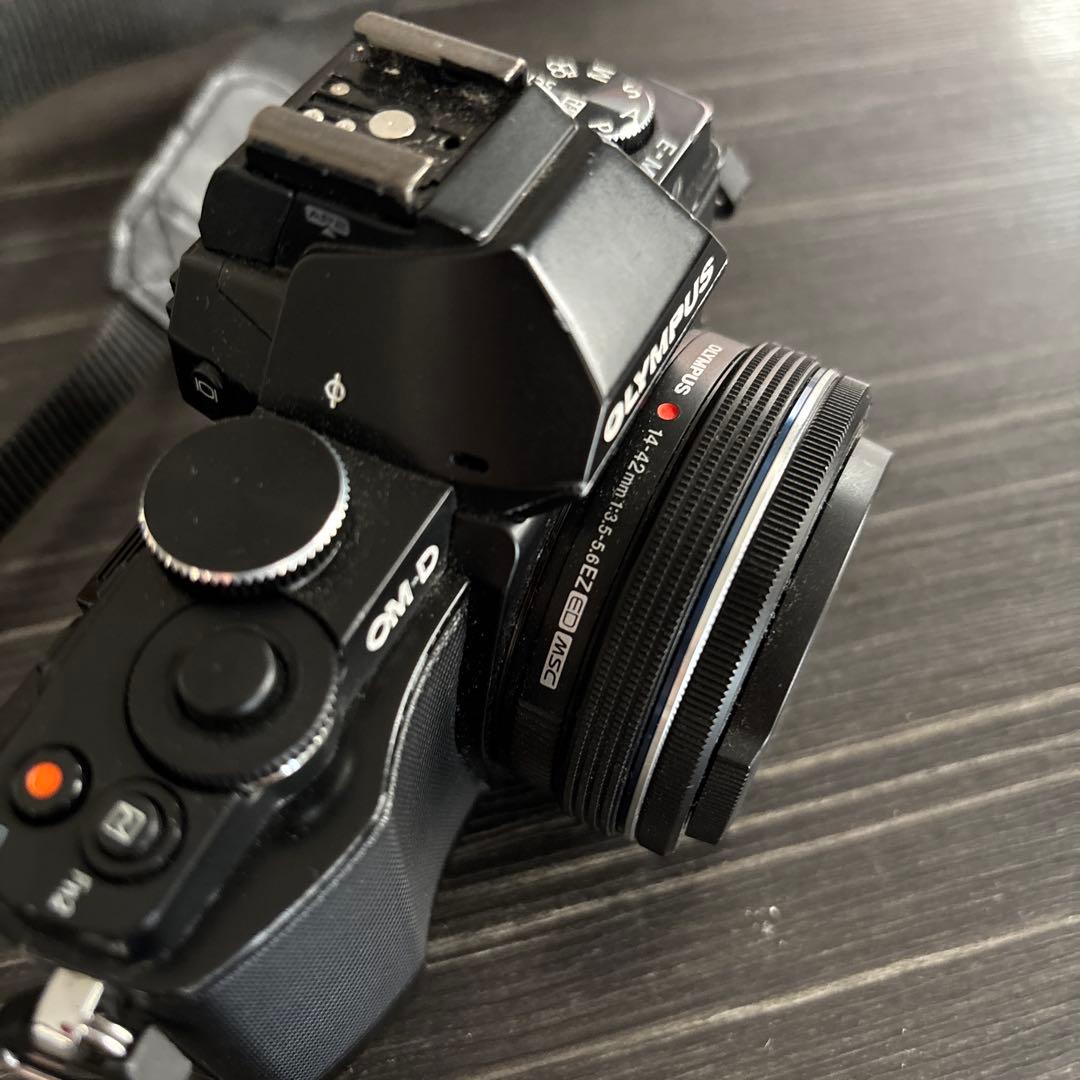 しょー　オリンパスom-d e-m5 レンズセット