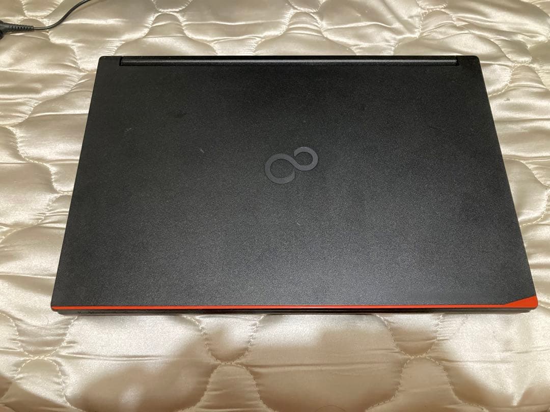 富士通 LIFEBOOK A749/BW i7/8GB