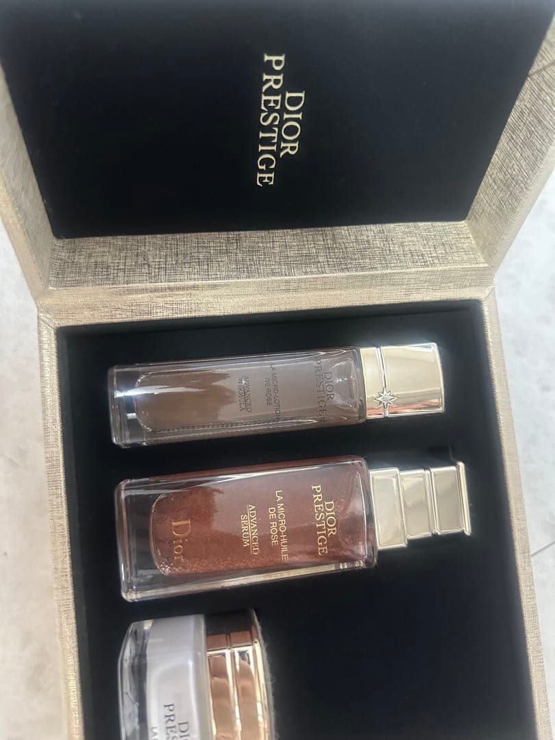Dior/プレステージ マイクロ ユイル ド ローズ ホリデーコフレ(数量限定)