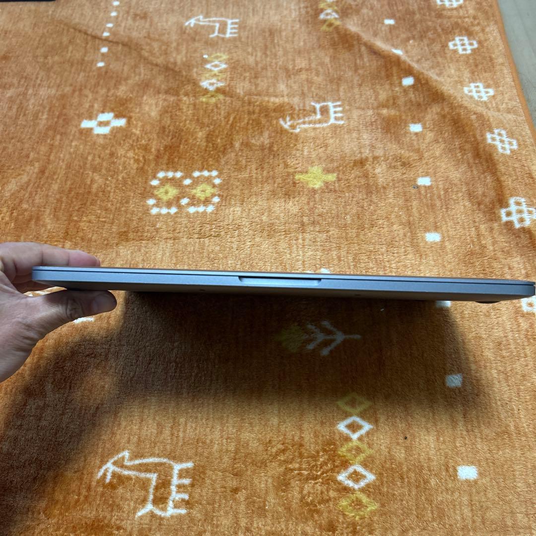 美品MacBook Pro 2020 A2251 500GB メモリ16GB