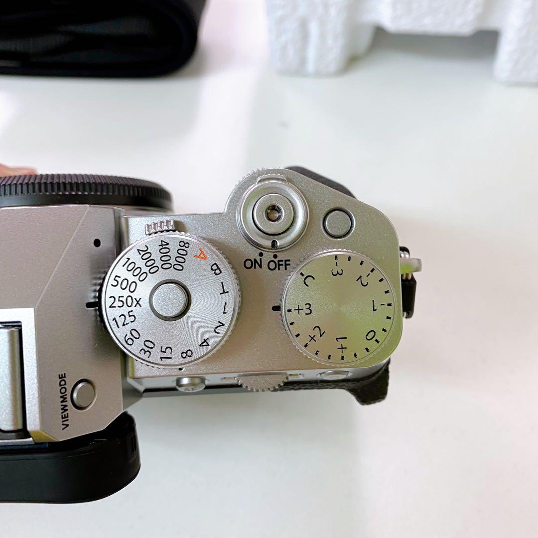 FUJIFILM X-T5 ミラーレス一眼 本体 20回
