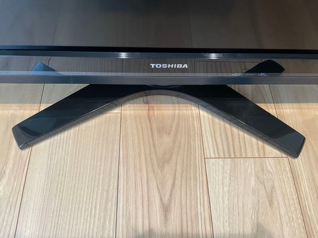 東芝 REGZA 32R1 32インチ　液晶テレビ