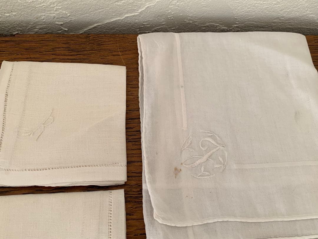 フランス　蚤の市　イニシャル刺繍　ハンカチ　ナフキン　12枚セット