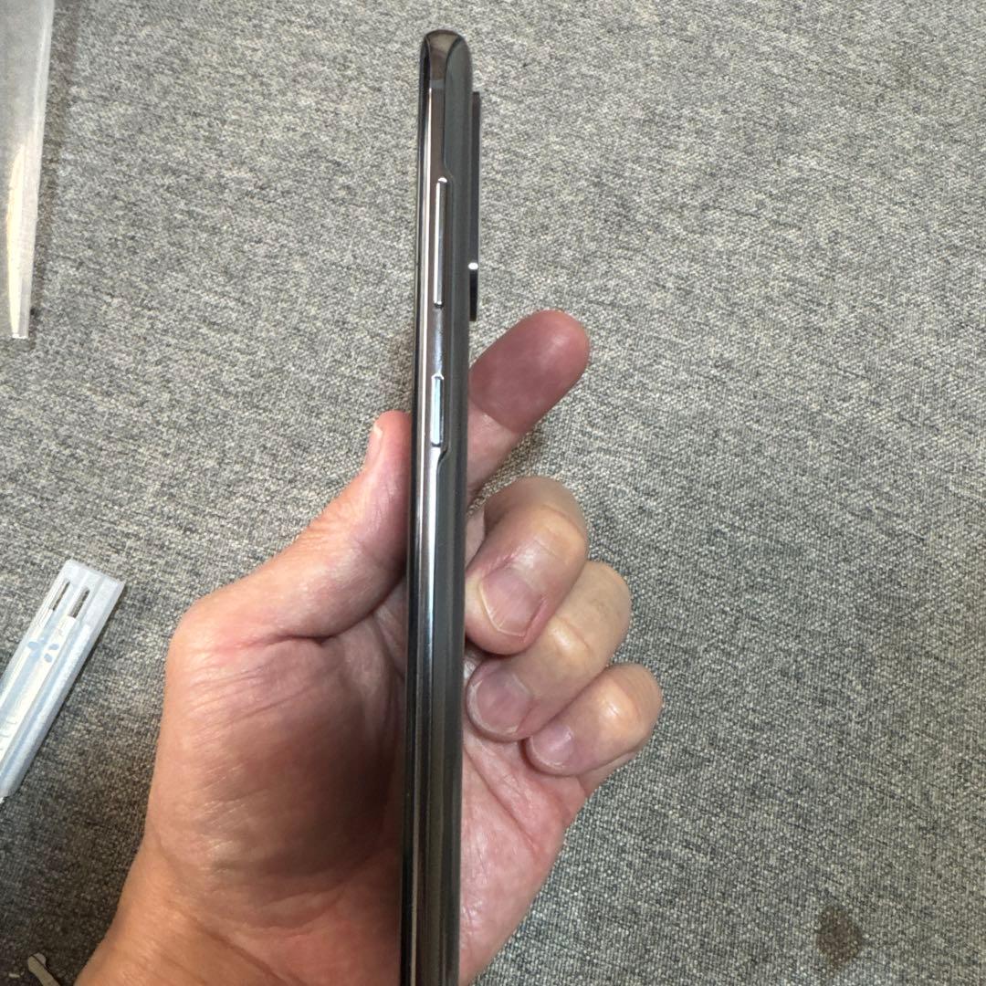 GalaxyS20 5G （SC-51A:ドコモ版）コスミックグレー　128GB