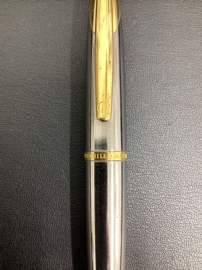 A.DUNHILLオニキスブルー紫ラメ シャープペンシル　とダンヒルボールペン