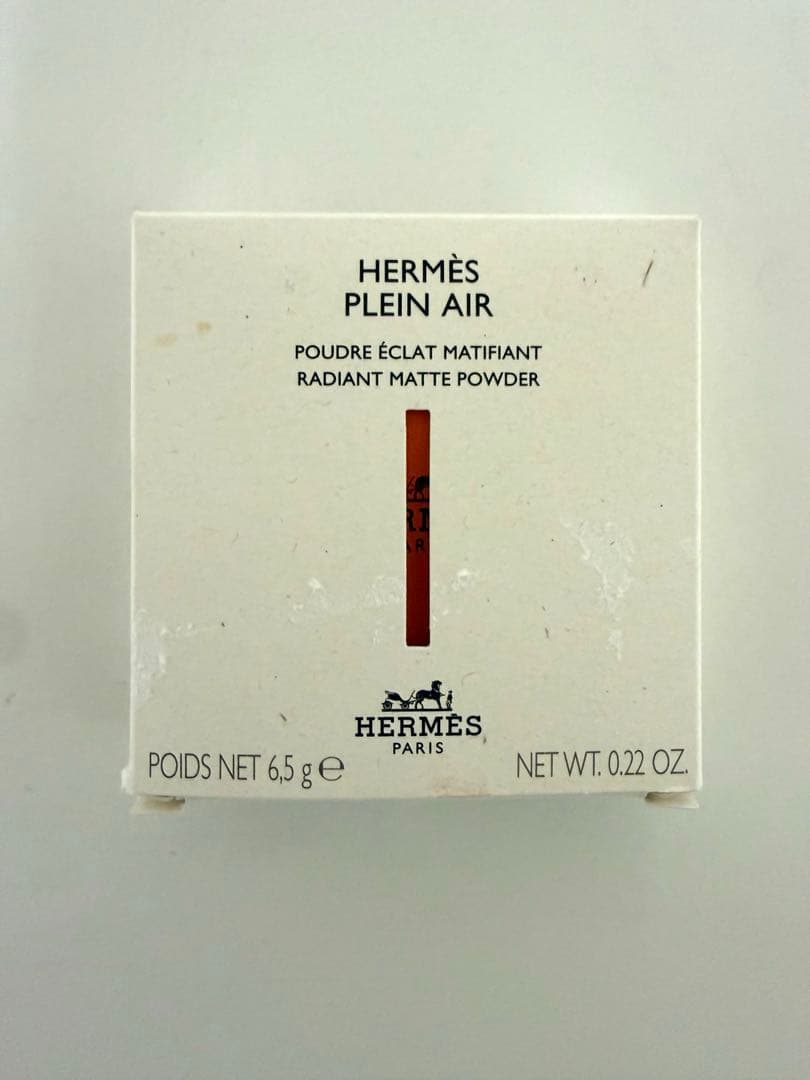 【緊急値下】新品HERMESプランエアプードル エクラマットフェイスパウダー01