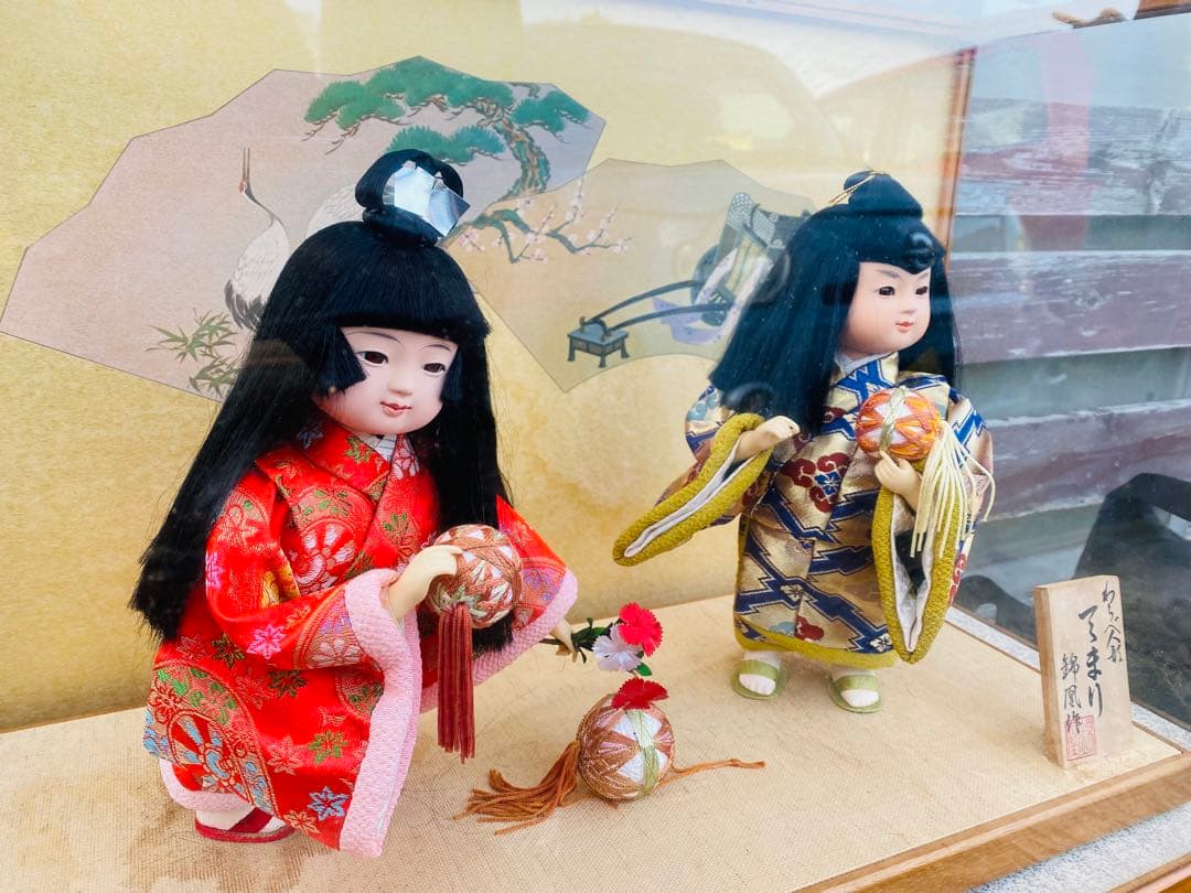 市松人形 伝統的な日本の人形