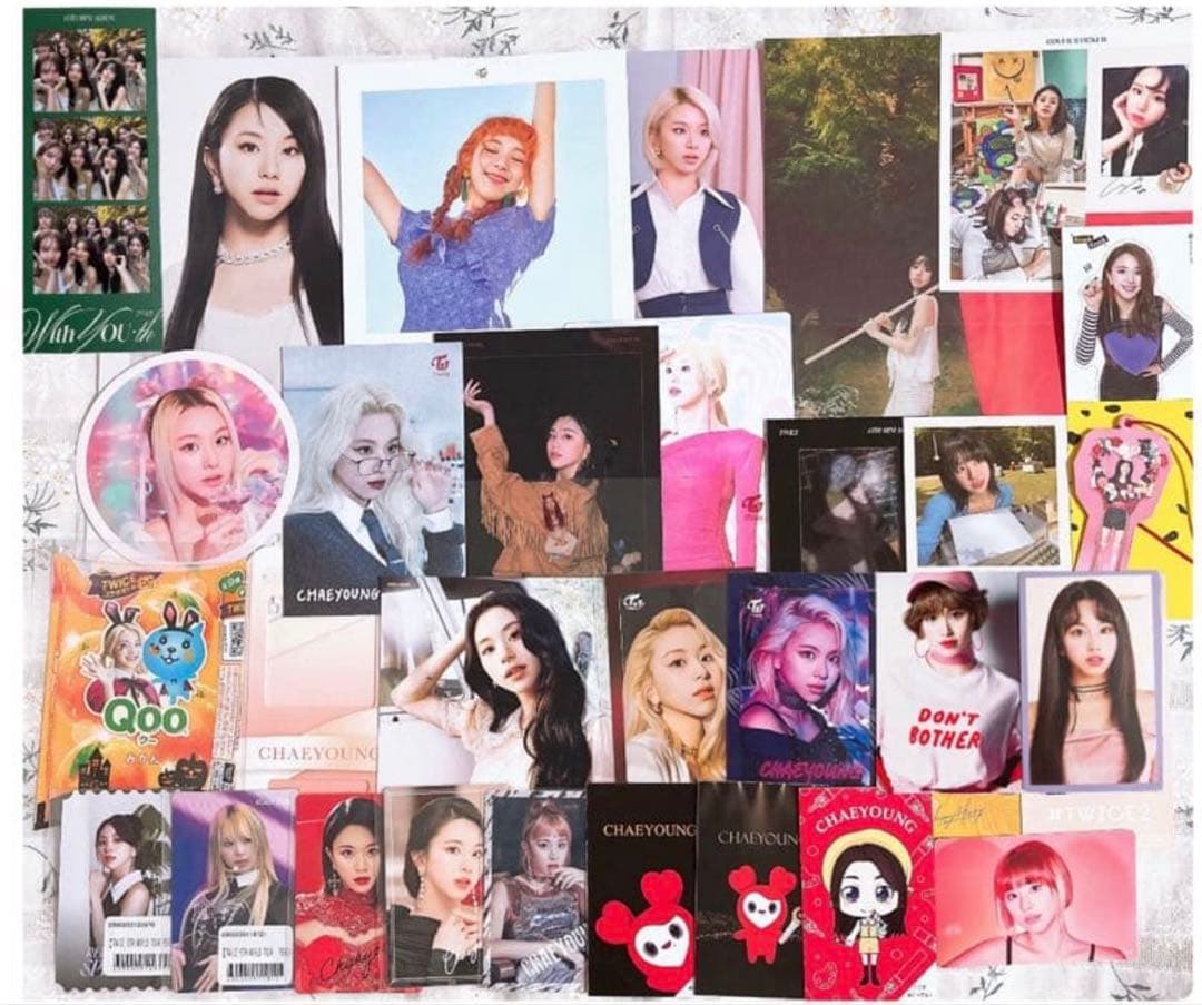 TWICE アルバム特典 他 まとめ売り ポストカード ステッカー ポスター