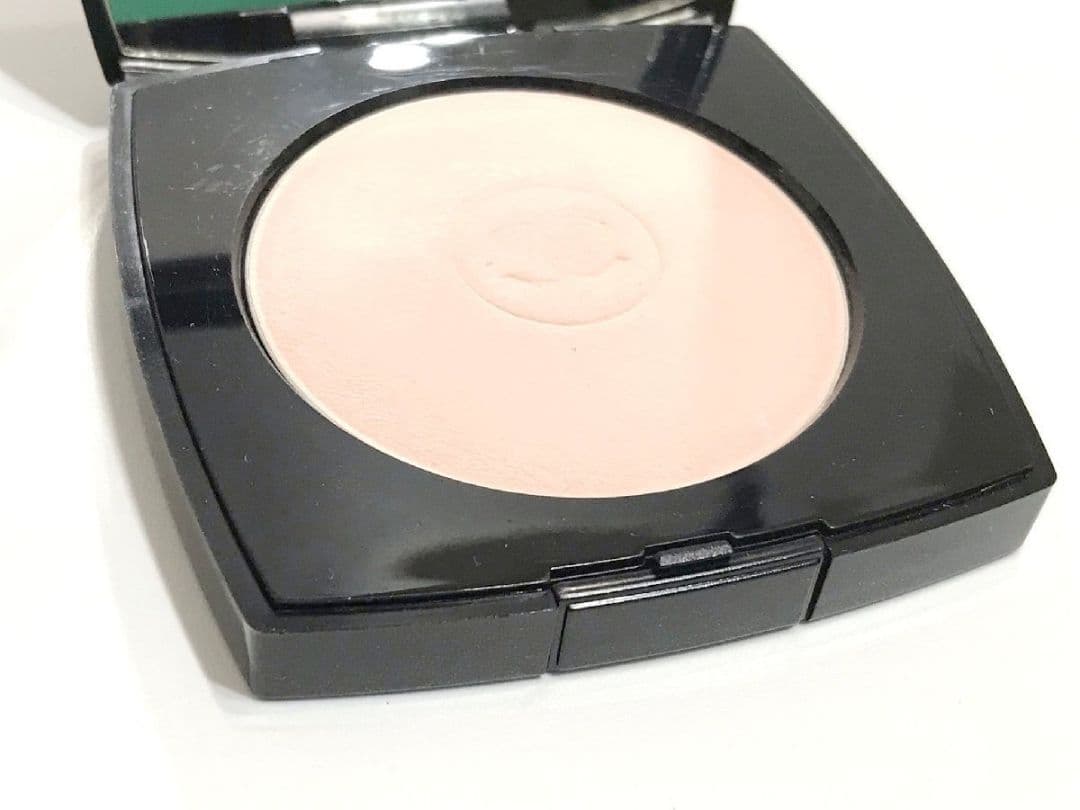 シャネル CHANEL プードゥル ルミエール プレッセ プレストパウダー 2点