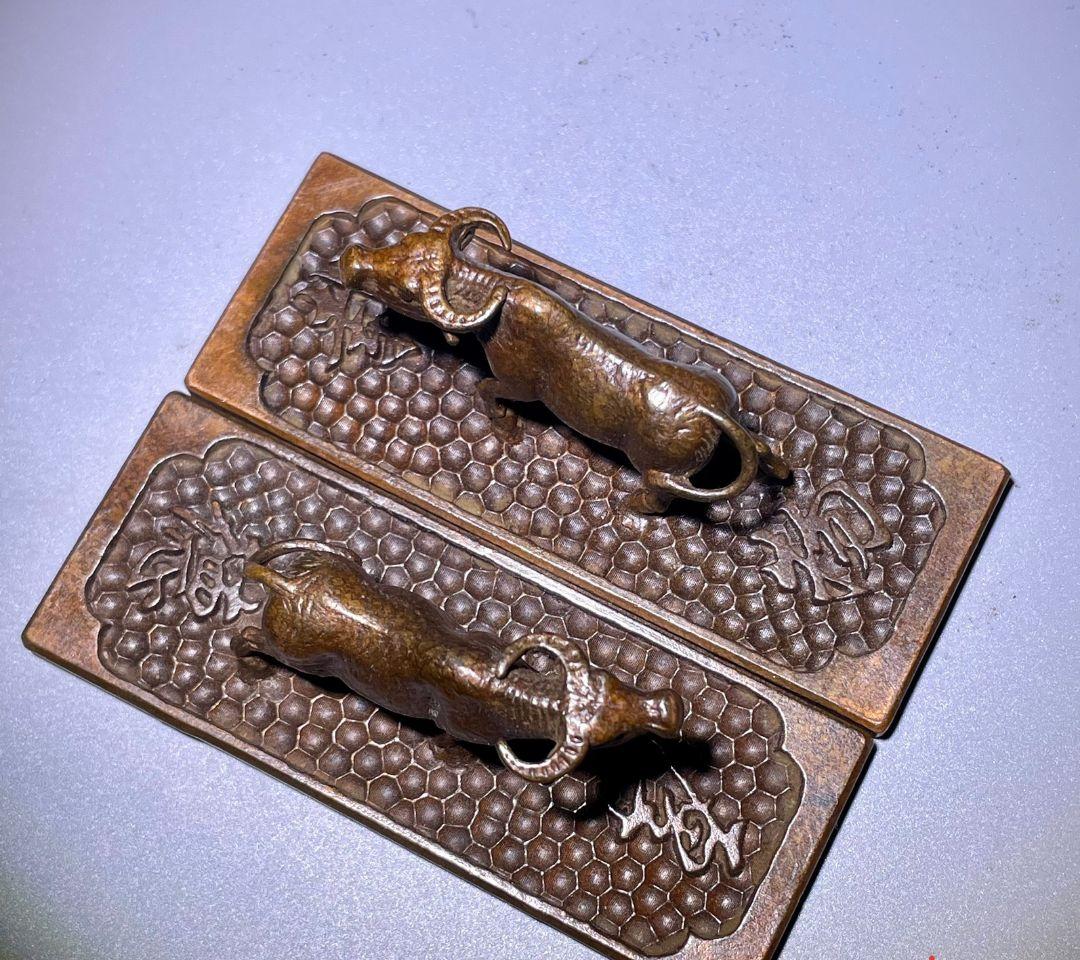 銅製 双牛鎮尺 干支牛 厚徳載物 文房文鎮 書道具 装飾品 工芸品 置物