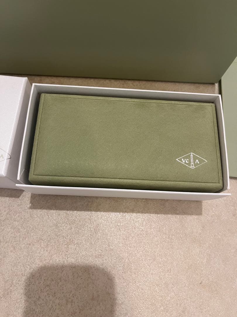 ジュエリーボックス　ブレスレット付属ケース　Van Cleef & Arpels
