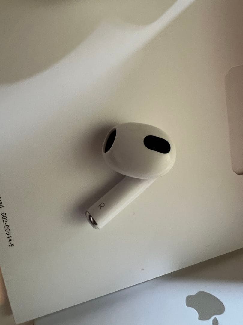 AirPods 第3世代 本体 充電ケース付き