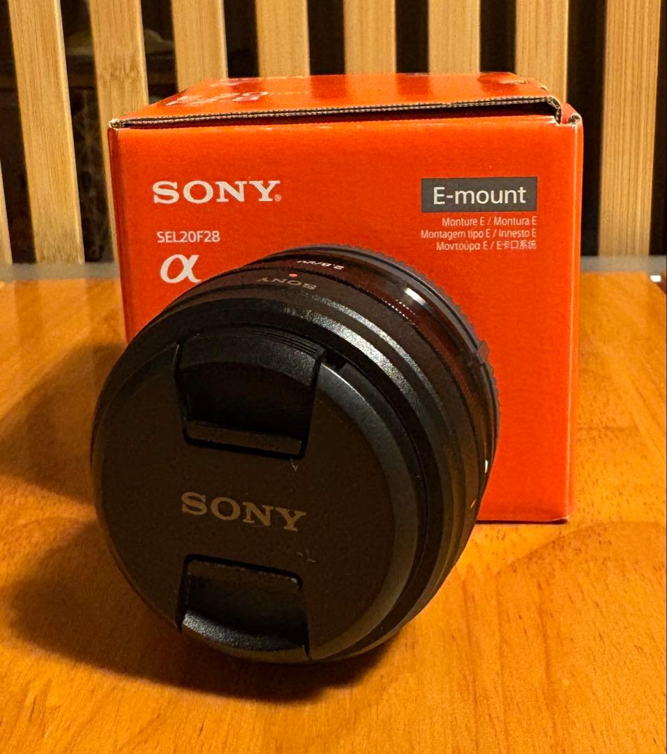 SONY E 20mm F2.8 （SEL20F28） 単焦点レンズ