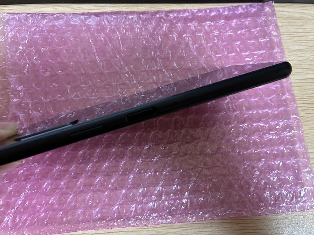 美品 SONY Xperia 10 II SOV43 64GB au ブラック