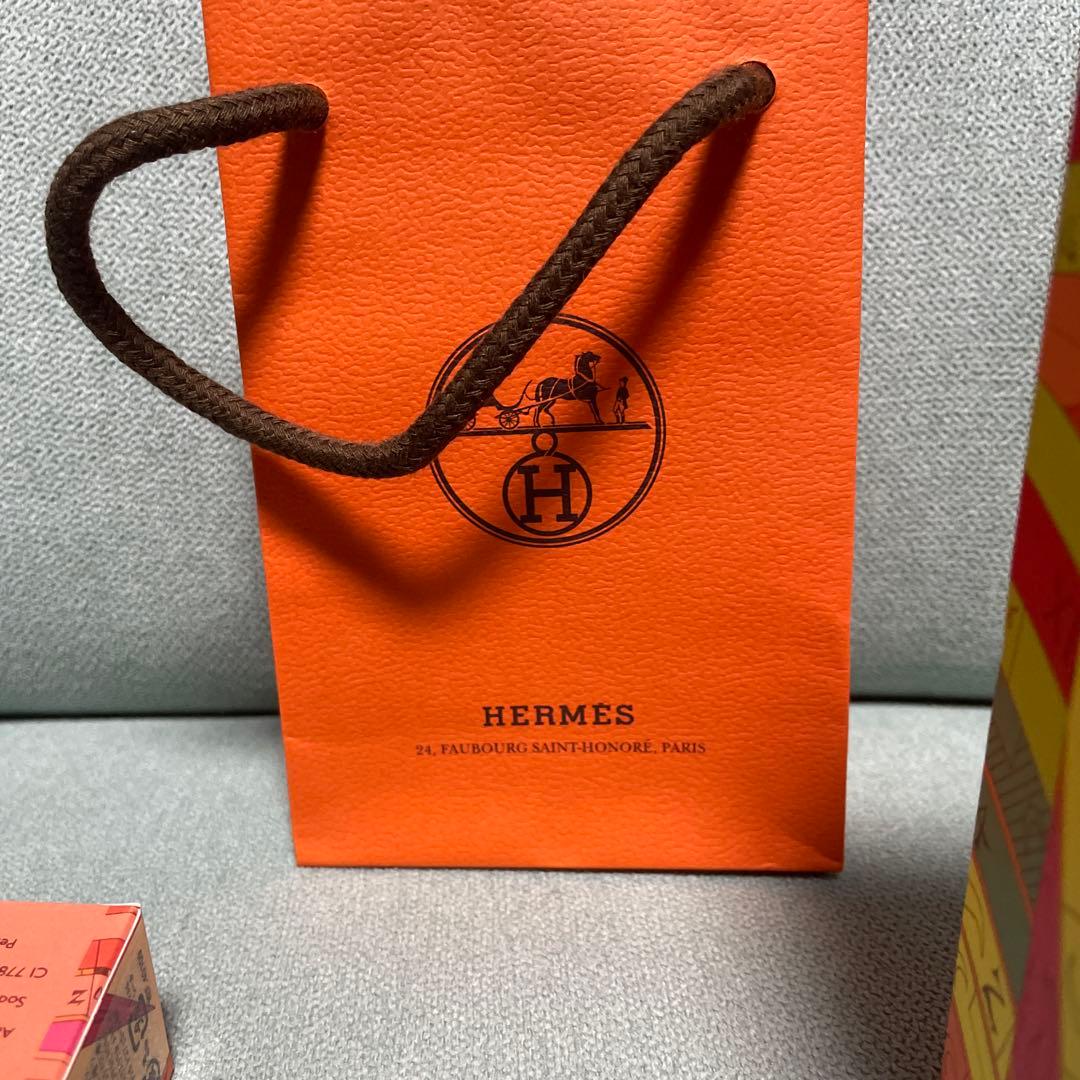 I*ん様 Twilly d'Hermès ボディシャワークリーム 200mL と