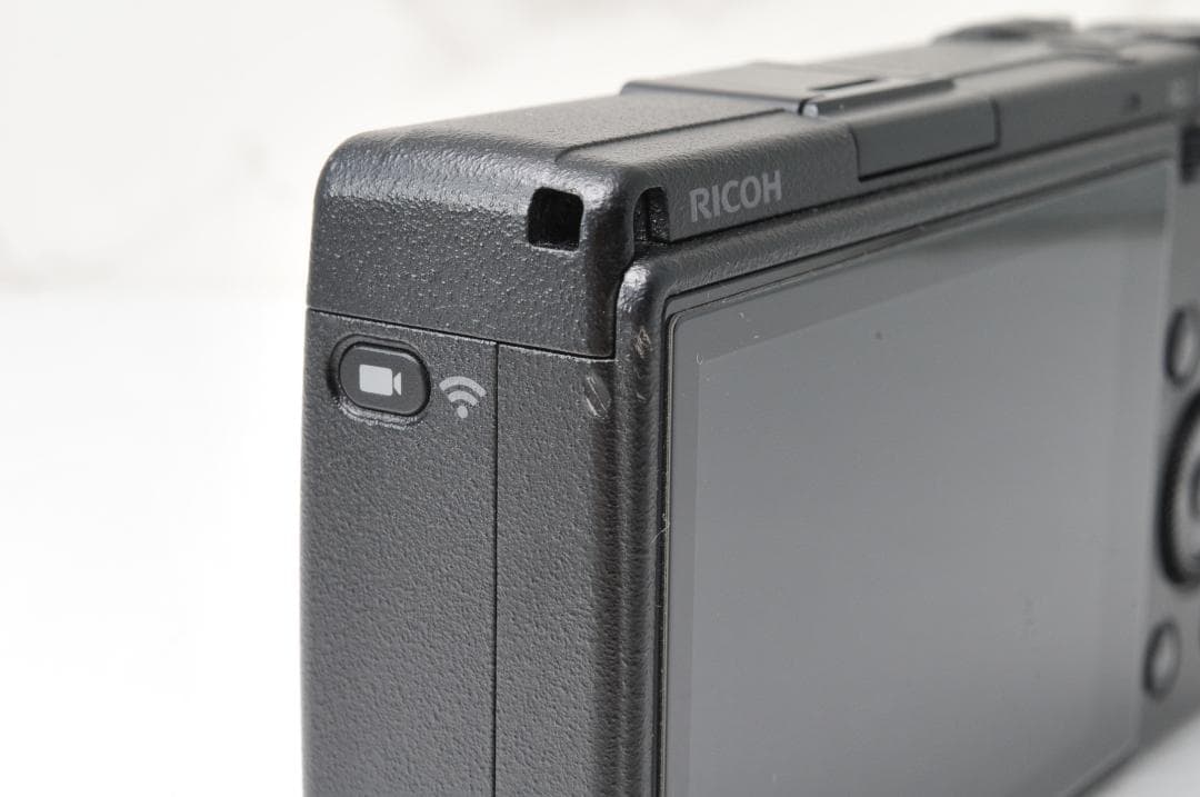 ショット数少なめ❣️RICOH GR Ⅲ⭐️動作確認済み コンパクトデジタルカメラ