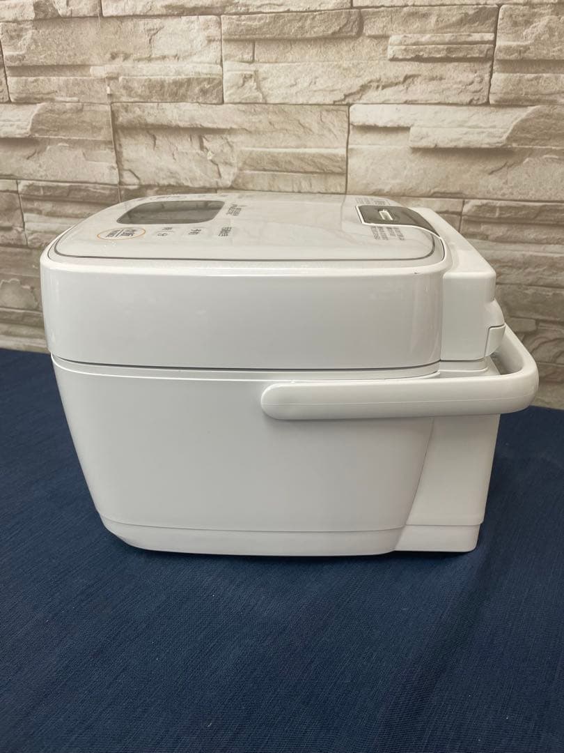 Mitsubishi NJ-SEA06-W炊飯器 ホワイト 22年製