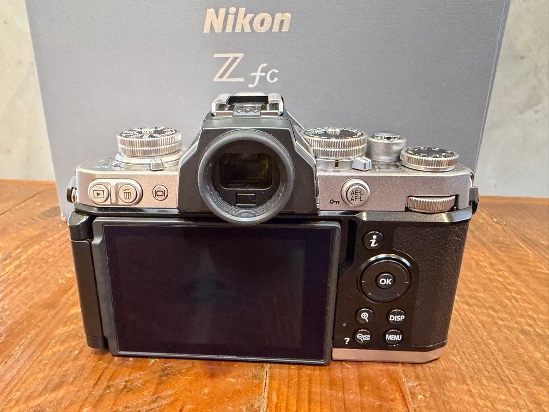 Nikon Zfc 16-50 VRレンズキット【防湿庫保管品】