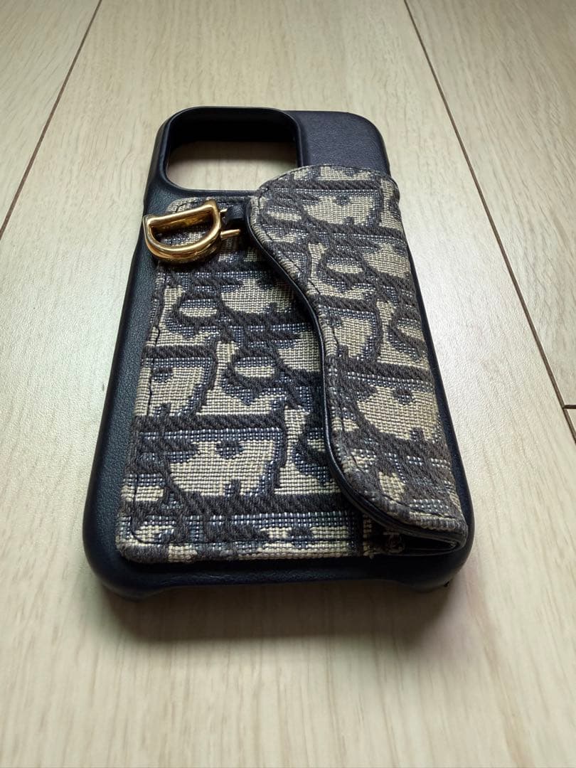 【Dior】 iPhone 15 Proケース 付属品あり