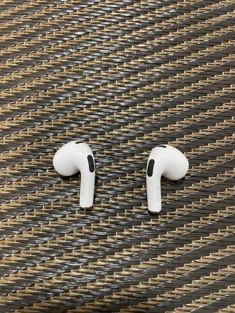AirPods 第3世代 左耳充電不良