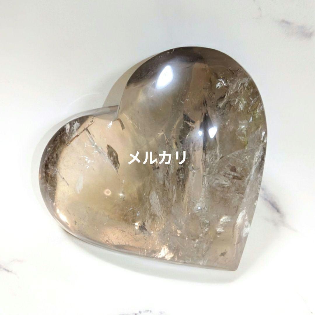 500 g 超 BIGなスモーキークォーツハート（ライトブラン系）