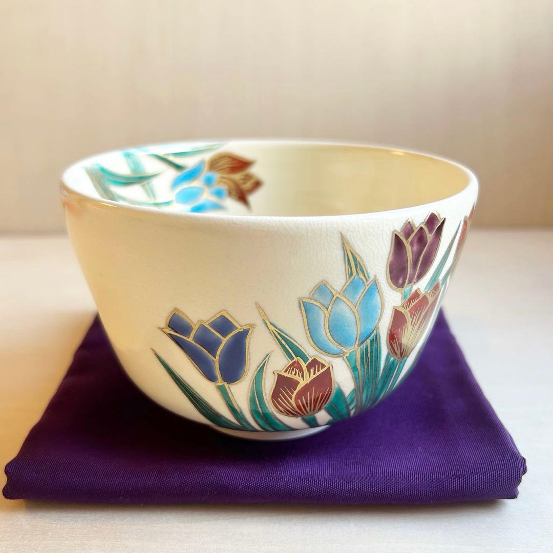 京焼　色絵　チューリップ　抹茶茶碗　茶道具