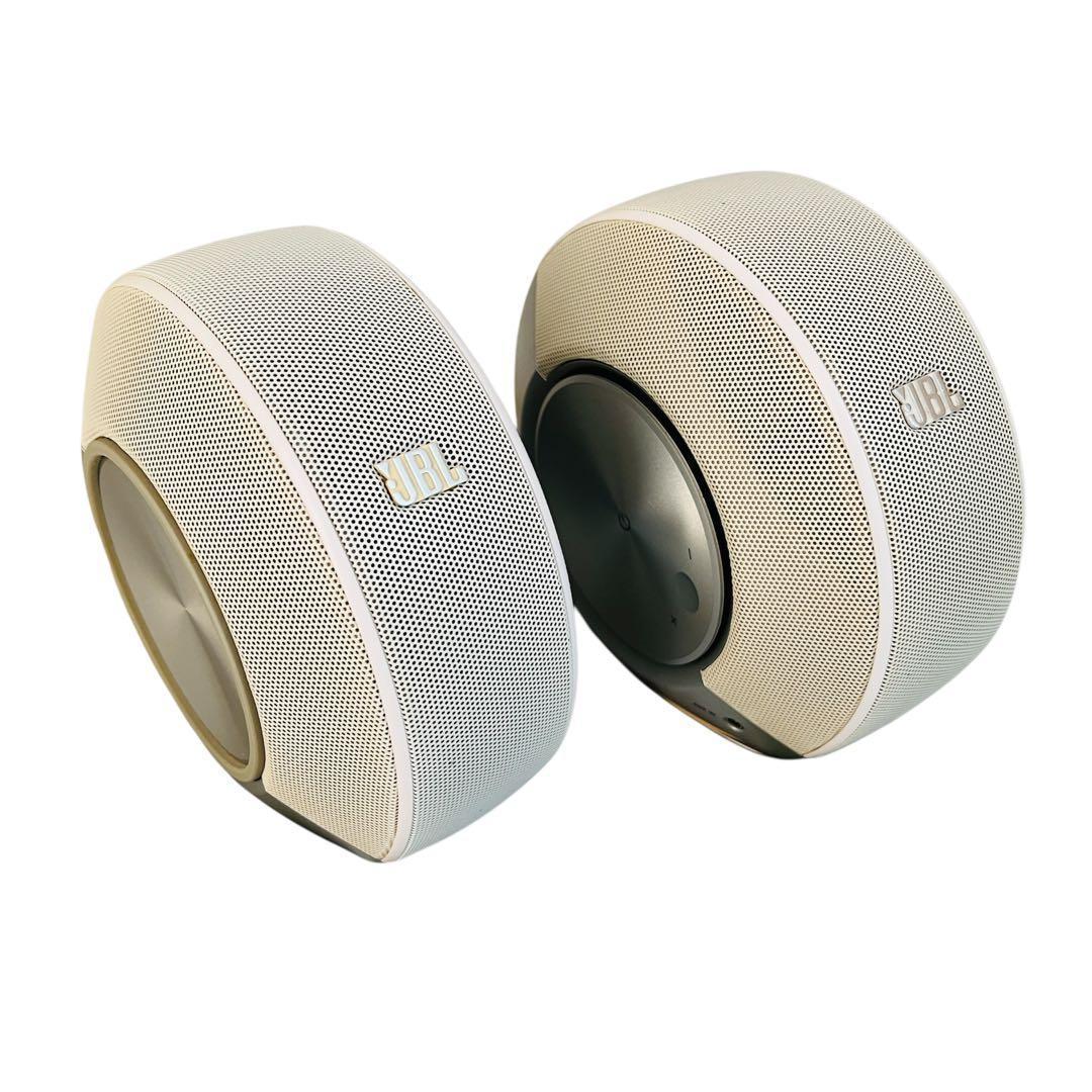 JBL Pebbles バスパワードスピーカー シルバー(台数限定カラー)