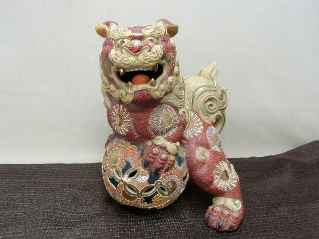 価格交渉を？【獅子　九谷焼　色絵豪華　鑑賞陶磁器　魔除・B2】★美術工芸　置物