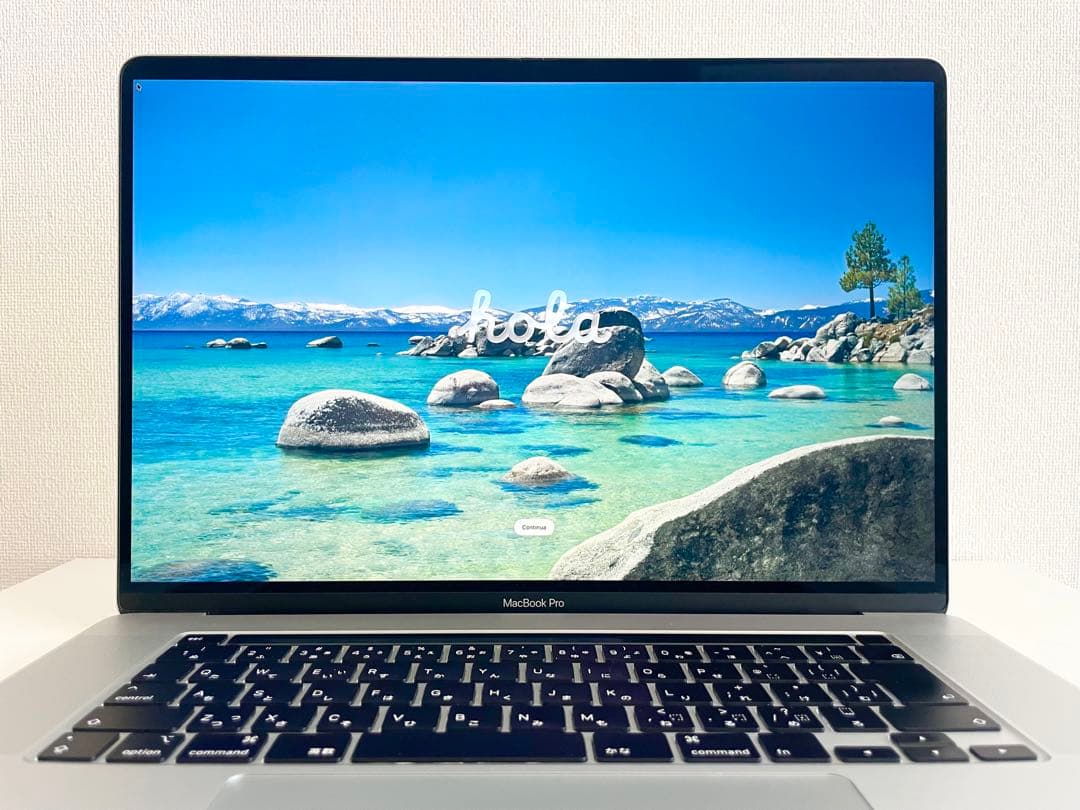 MacBookPro 16インチ 2019モデル1TB SSD USBハブ付