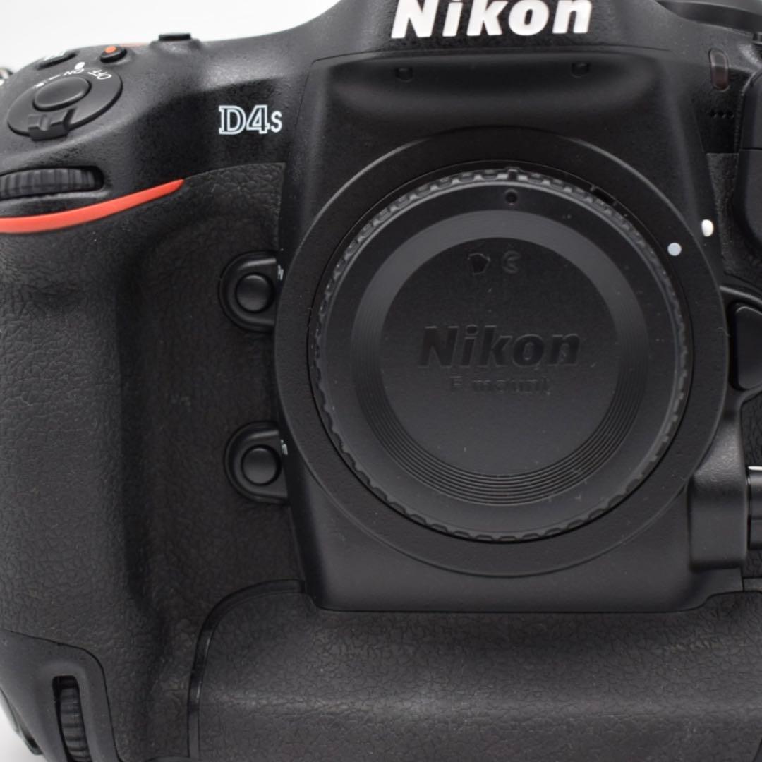 パ*コ様 希少 極良品 NIKON D4S 標準レンズ セット 付属品 多数 カ
