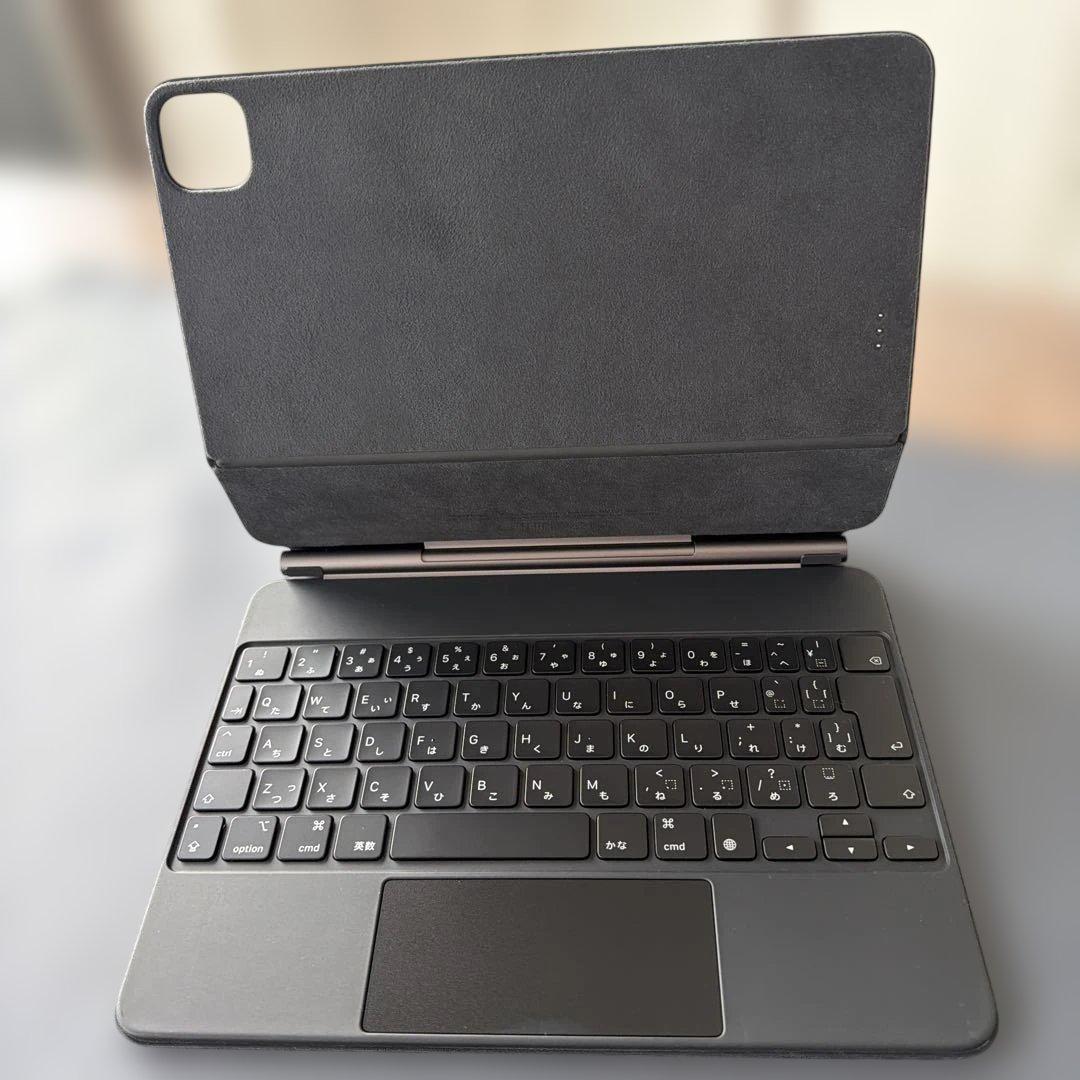 新品Apple 純正 iPad MagiKeyboard 11インチ