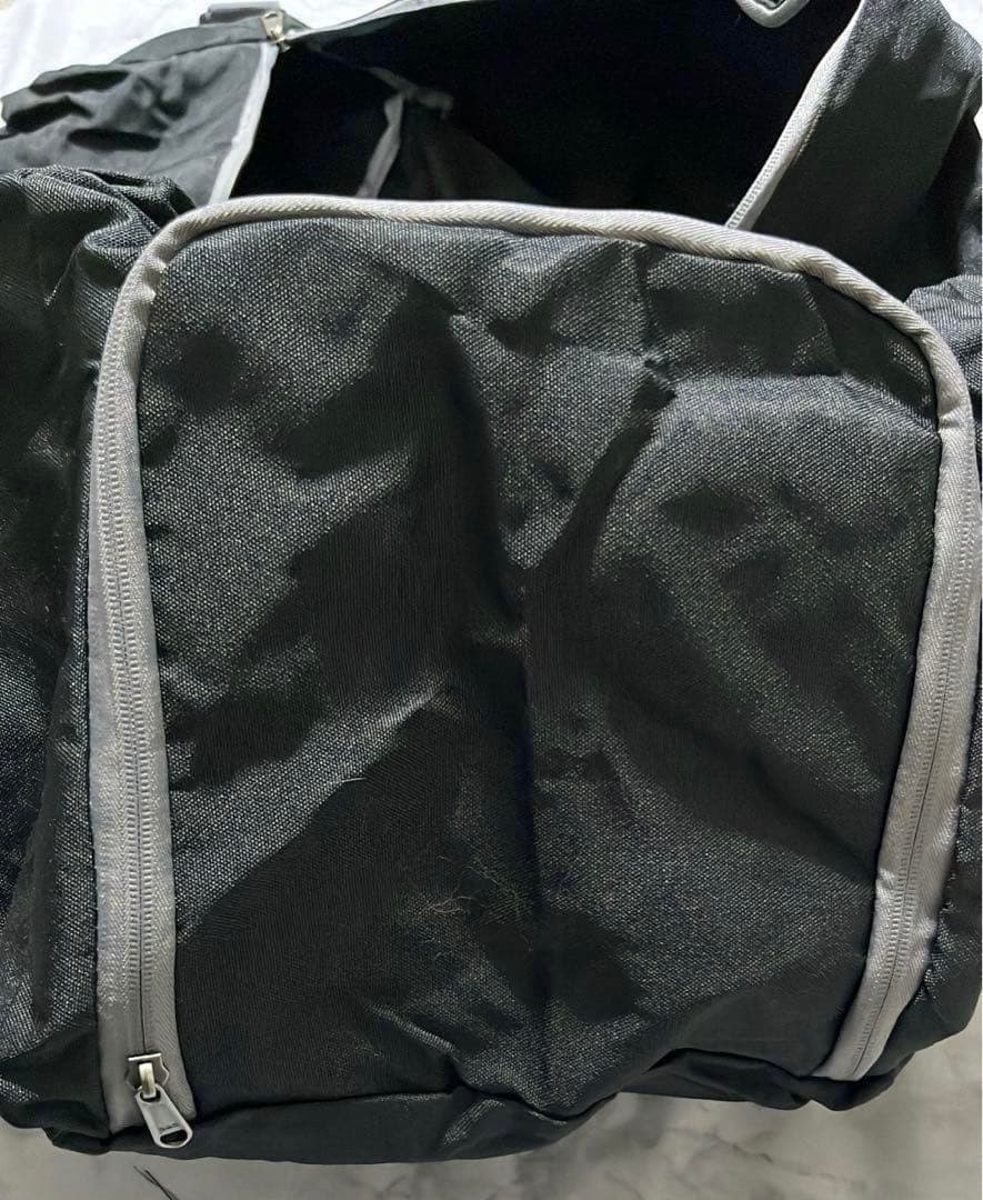 ボストンバッグ トラベルバッグ 大容量 旅行用ダッフルバッグ 65L