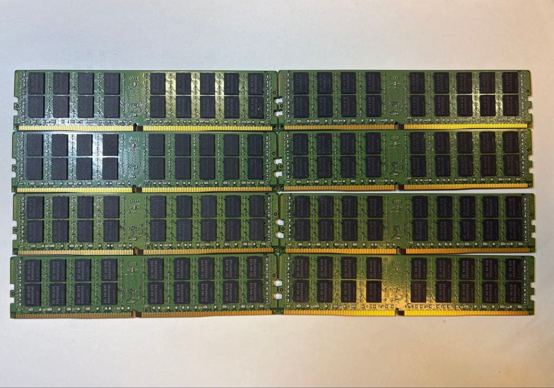 サーバー用メモリ128GB Samsung DDR4 16GB×8＝128GB