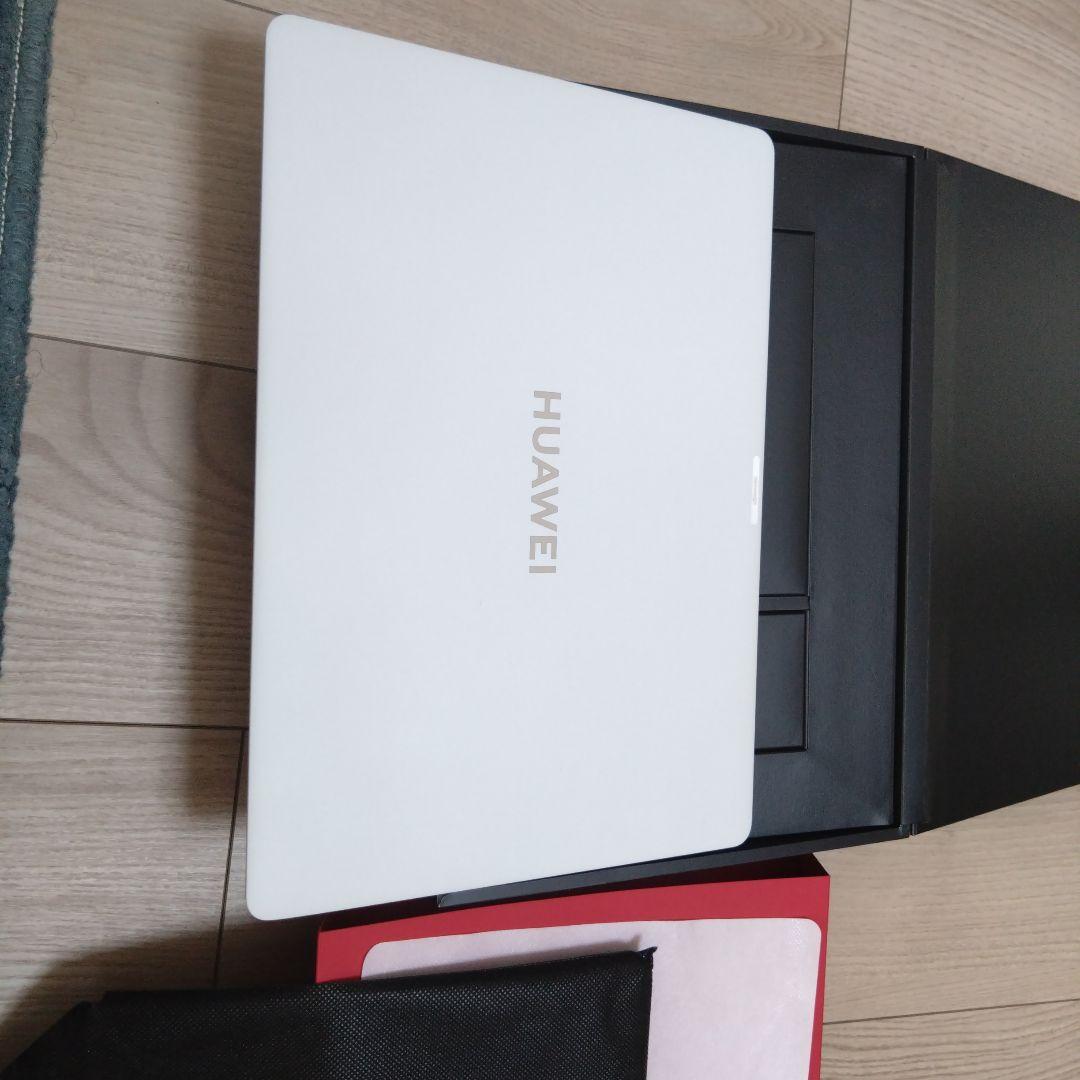 P*P様 HUAWEI MateBook Pro ノートPC本体