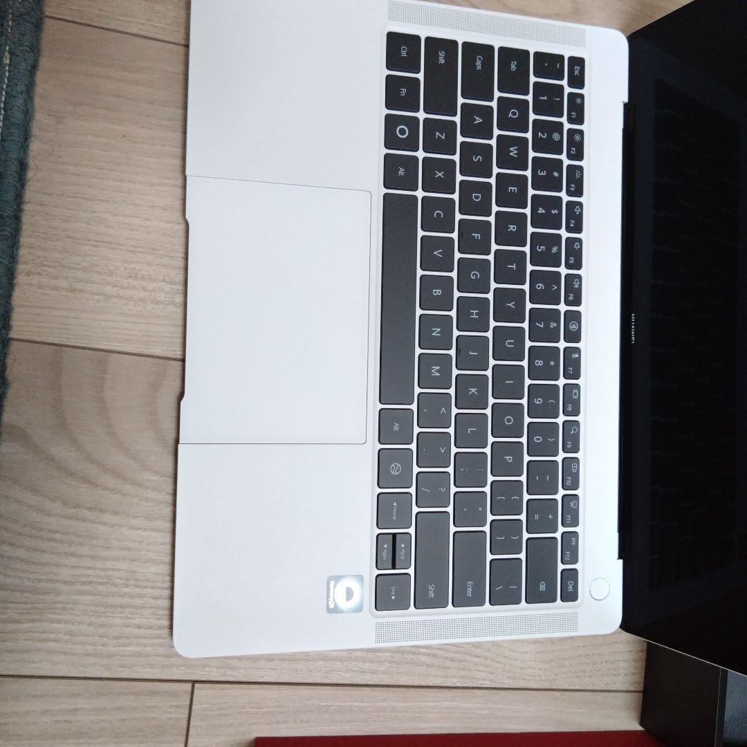P*P様 HUAWEI MateBook Pro ノートPC本体