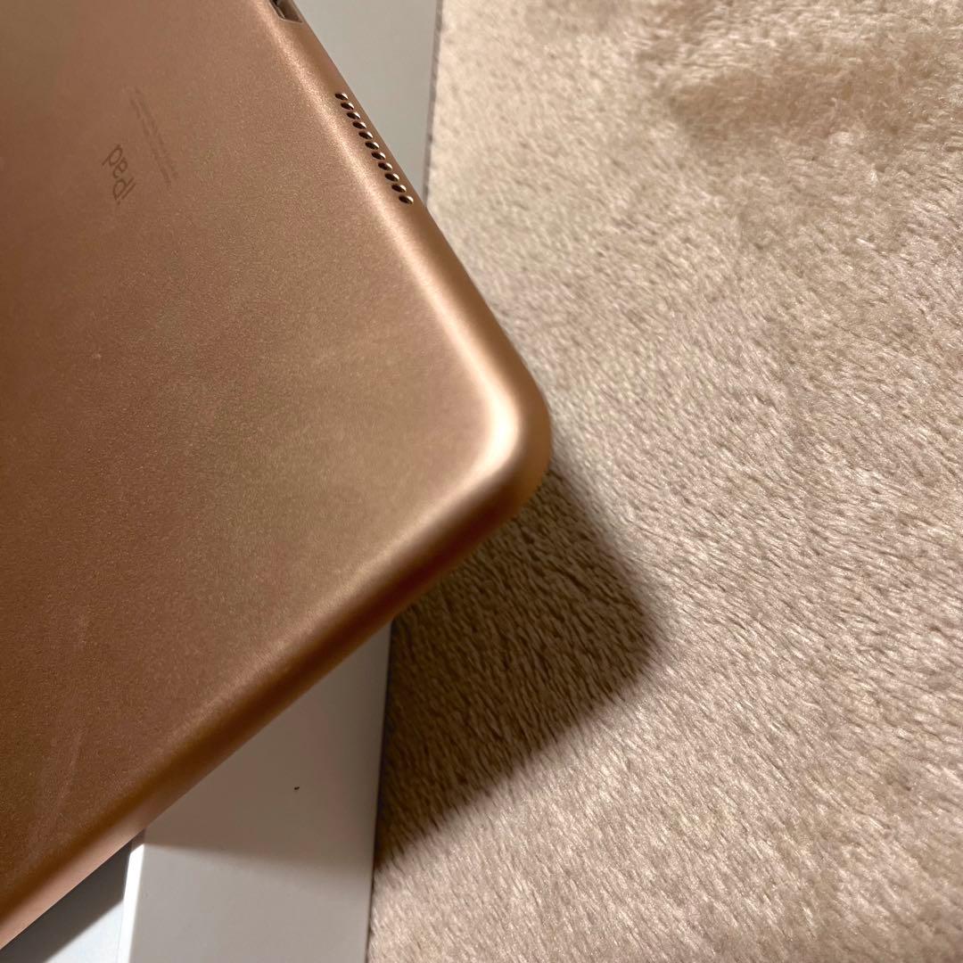 iPad Air3 64GB ケース・充電器付き