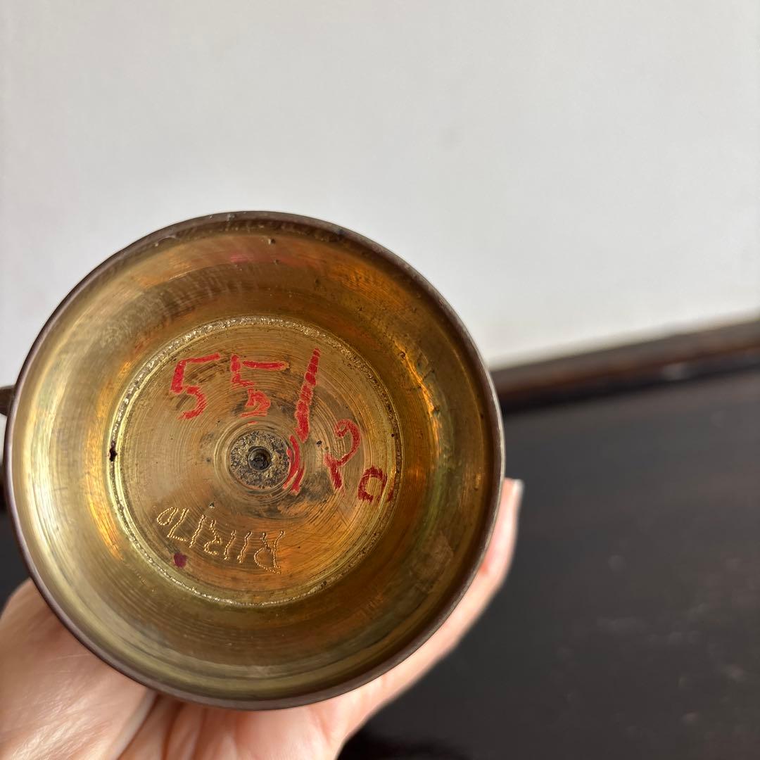 水差し　海外　中東　金属製ポット　アラビアンナイト　装飾品　美術品　イランイラク