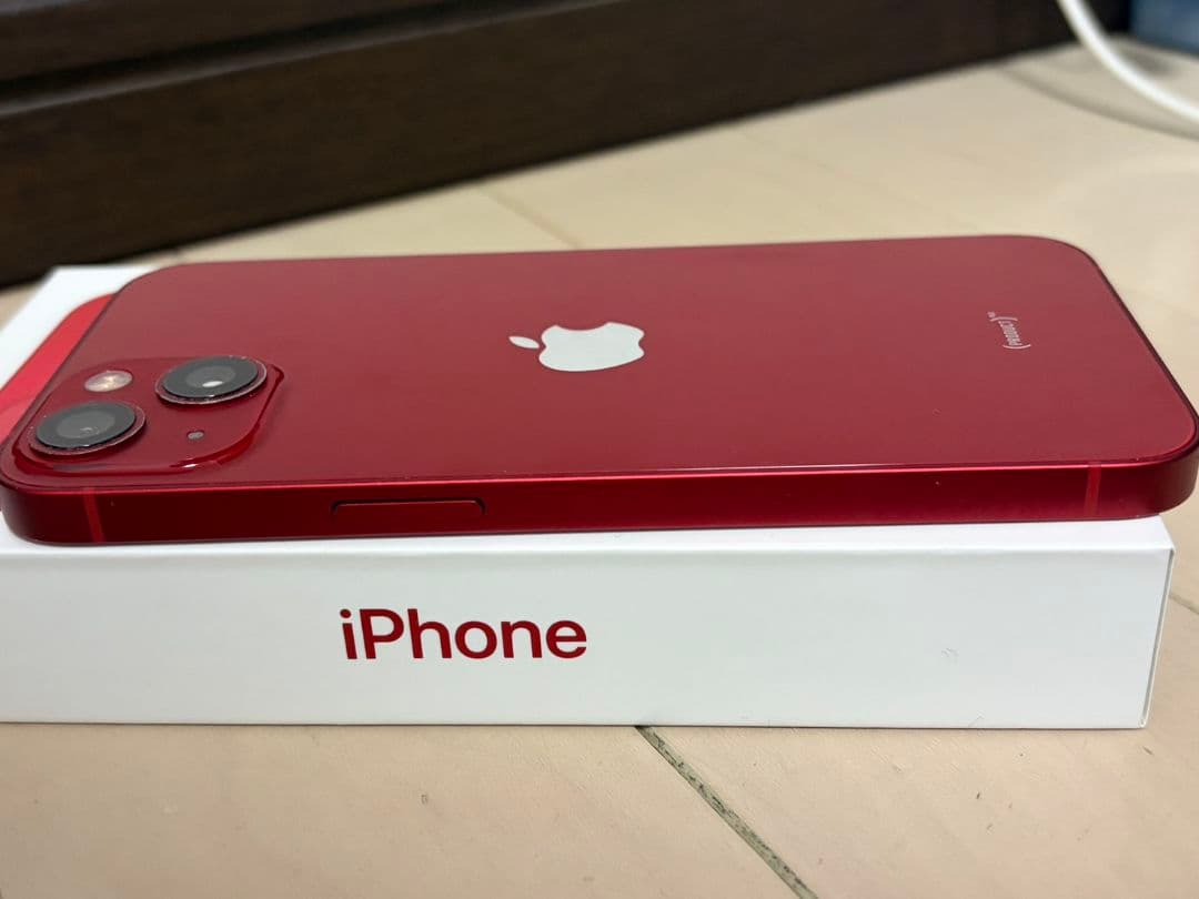 iPhone 13 (PRODUCT)RED 本体 充電ケーブル付き