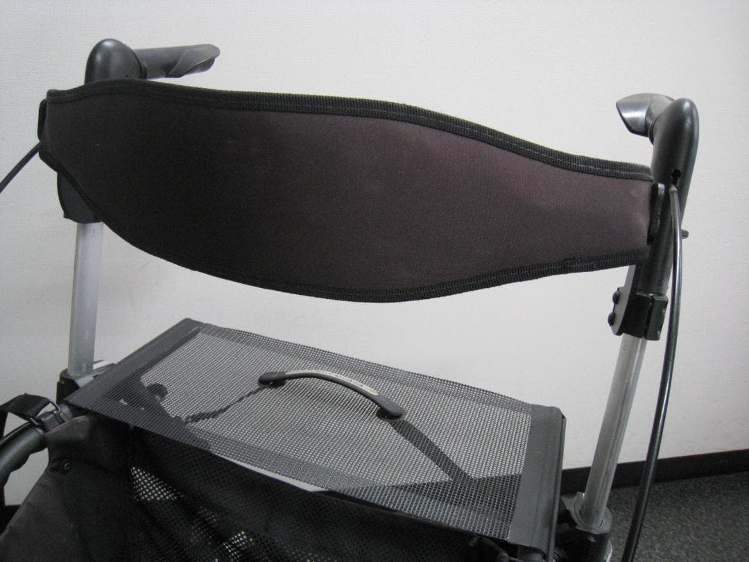 ハンディウォークＬ　GEMINO 30 歩行器 歩行車 パナマウントベッド