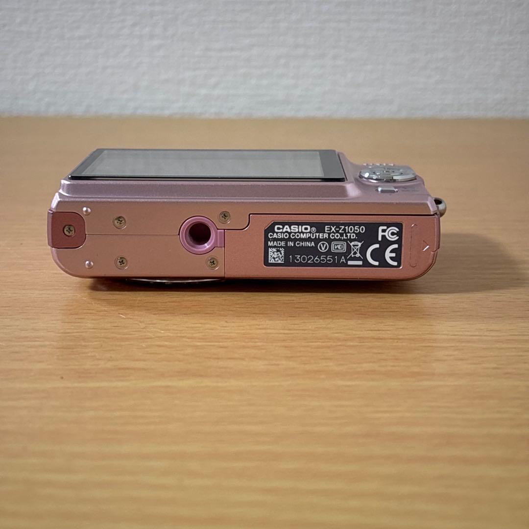 CASIO EXILIM EX-Z1050デジタルカメラ