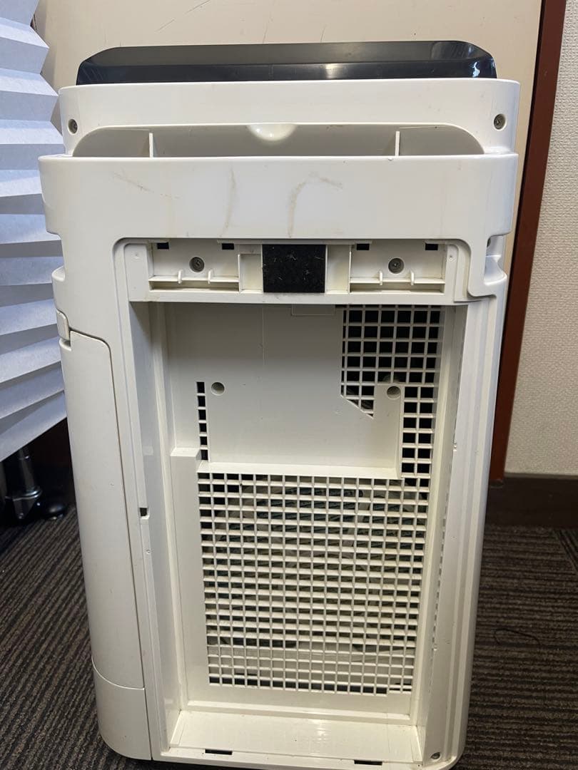 SHARP 加湿空気清浄機 KC-G50-W プラズマクラスター