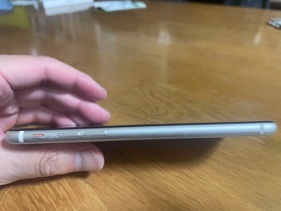 Apple iPhone SE 第3世代（2022年）