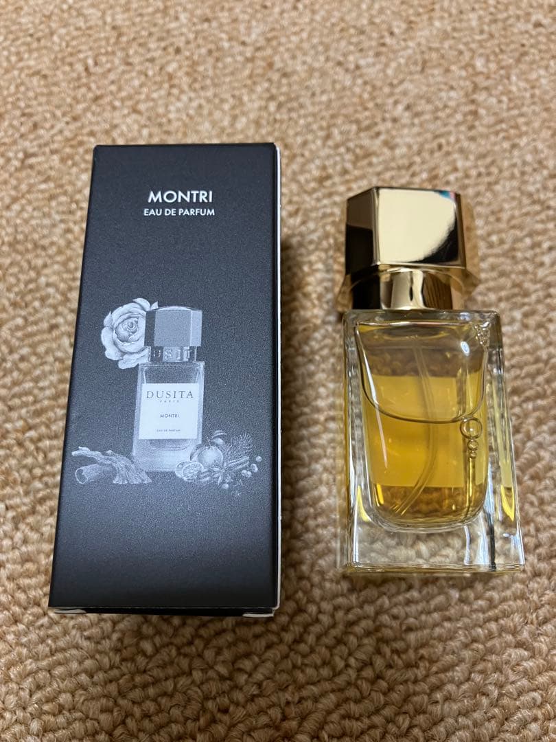Dusita ドゥシタ モントリー 香水 15ml