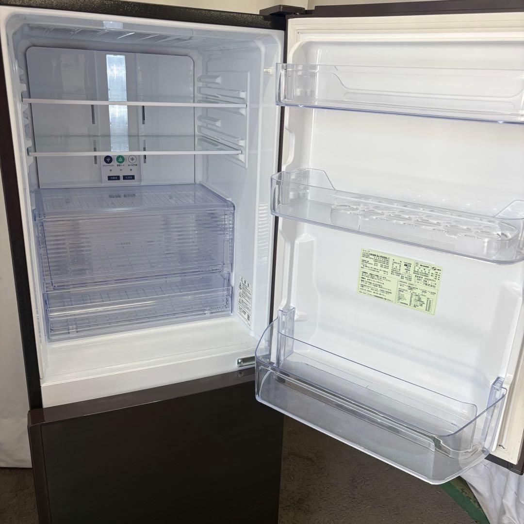 ★233　冷蔵庫　シャープ　一人暮らし　200ℓ-300ℓ　安い　綺麗　設置無料